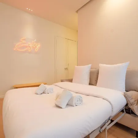 Luxury Flat - Champs Elysees * Paris