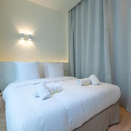 Luxury Flat - Champs Elysees Aparthotel *