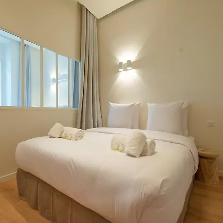 Luxury Flat - Champs Elysees Hotel apartamentowy *