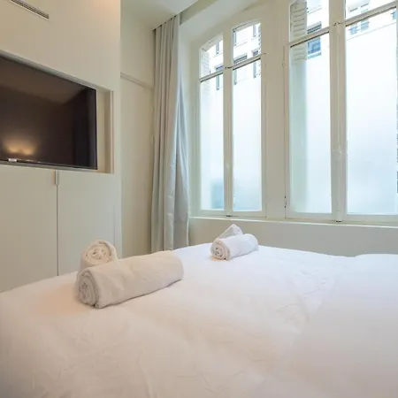 Luxury Flat - Champs Elysees
